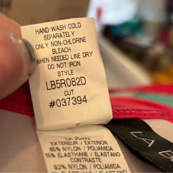 La Blanca women’s fuchsia coloured underwire cup ruched bikini top 32D‎ - Picture 10 of 11